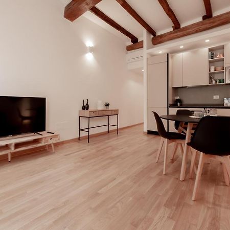 Ferienwohnung Realkasa La Finestrella Sui Portici Bologna Exterior foto