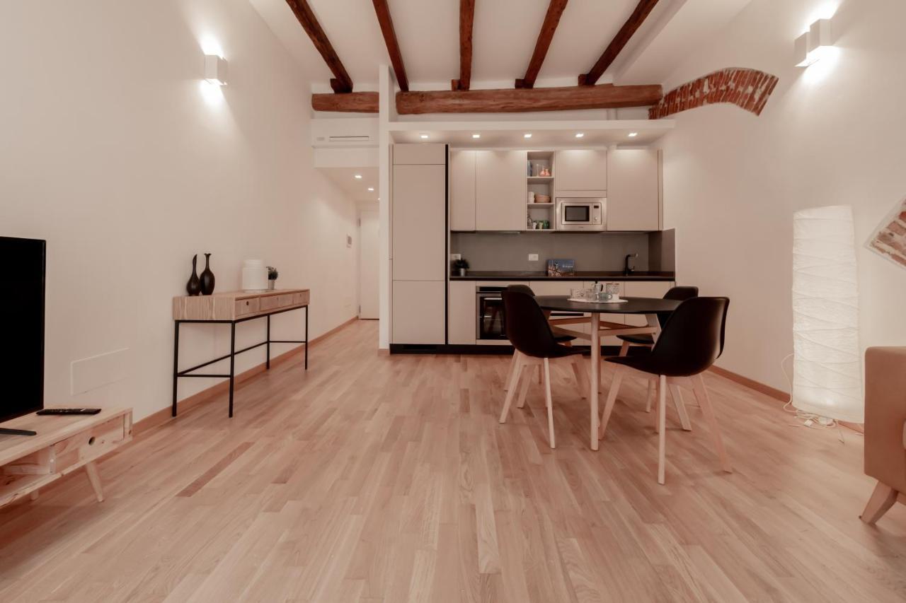 Ferienwohnung Realkasa La Finestrella Sui Portici Bologna Exterior foto