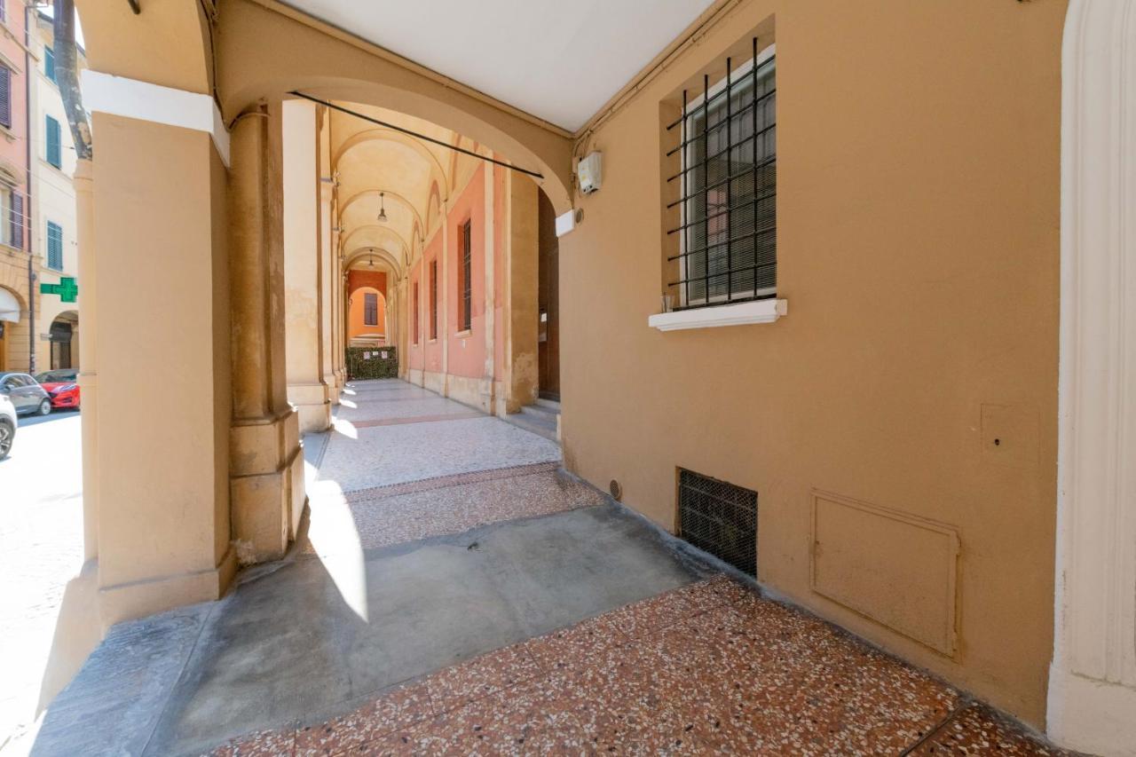 Ferienwohnung Realkasa La Finestrella Sui Portici Bologna Exterior foto